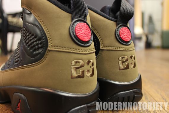 Jordan retro best sale 9 olive