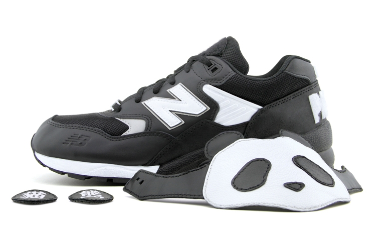 new-balance-mt580-panda-customs-10