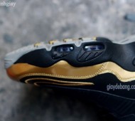 nike-air-griffey-max-1-black-gold-8-570x402