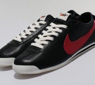 nike-cortez-classic-black-red-1