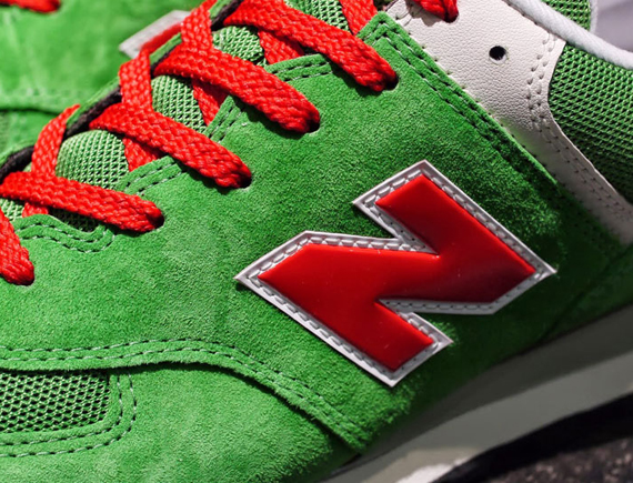 new-balance-574-green-orange-july-2013-3