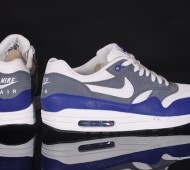 nike-air-max-1-essential-deep-royal-blue-3