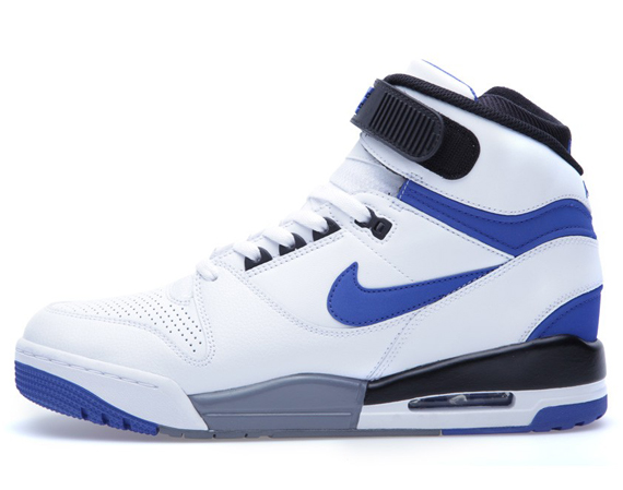 nike-air-revolution-white-blue-black-2013-2 (1)