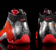 nike-flightposite-no-zip-zebra-01-570x379