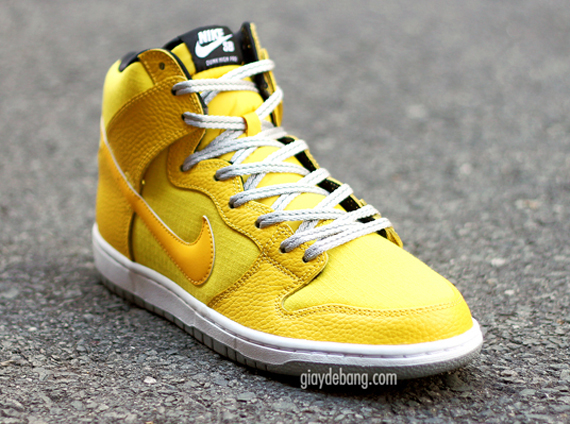 nike-sb-dunk-high-yellow-ripstop-2 (1)