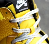 nike-sb-dunk-high-yellow-ripstop-5