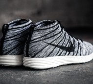 nike-flyknit-chukka-black-sail-arriving-1