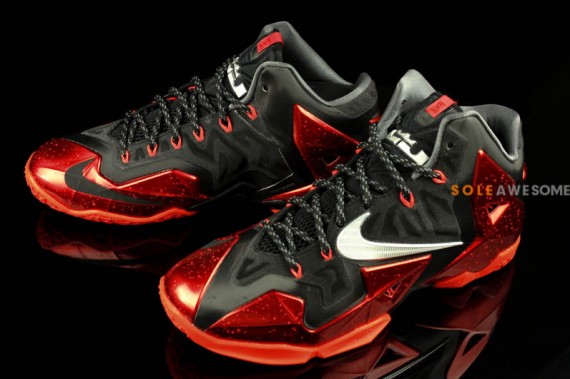 nike lebron 11 heat