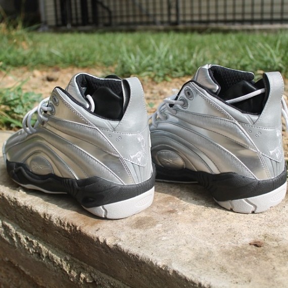 reebok-shaqnosis-steel-release-date-02-570x570