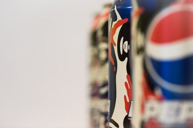 aape-by-a-bathing-ape-x-pepsi-2013-moonface-camo-cans-3