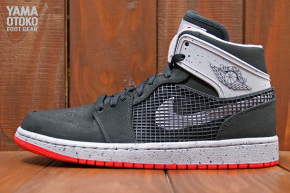 air-jordan-1-89-bred-08-570x379 (1)