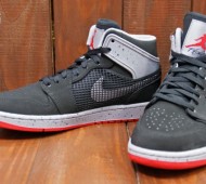 air-jordan-1-89-bred-09-570x379