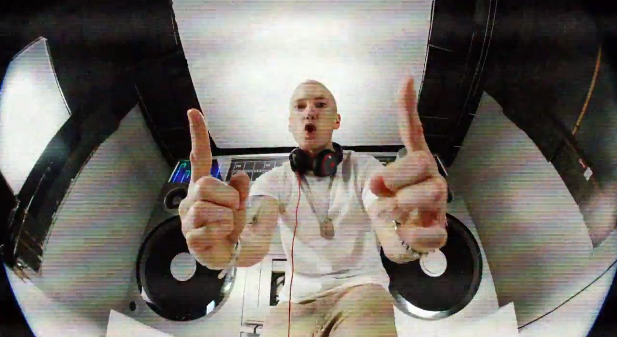 eminem-berzerk-trailer-beats