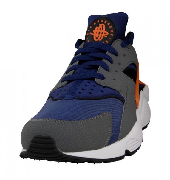 nike huaraches blue and orange