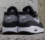 nike-air-max-1-black-geyser-grey-cool-grey-3