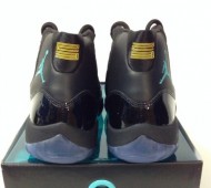 air-jordan-11-black-gamma-blue-varsity-maize-10-570x458