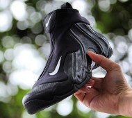 nike-air-flightposites-carbon-fiber-release-03