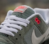 nike-air-pegasus-89-april-2014-09-570x380