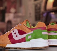 a-detailed-look-at-end-saucony-burger-2