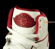 Air-Jordan-2-White-Red-7