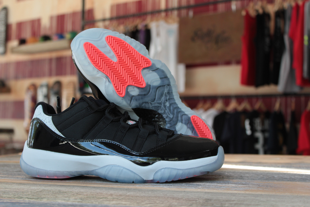 low top infrared 11s