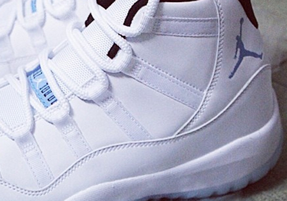 Jordan 11 white outlet and blue