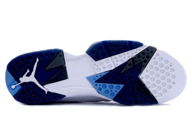 2015-air-jordan-7-french-blue-4