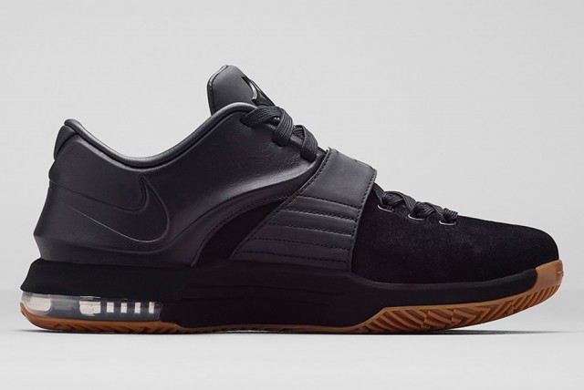 Kd 7 triple black sale